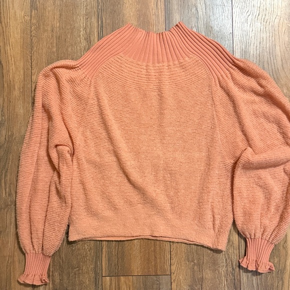 Free People Size XS Peach Elderflower Pullover Sweater Ribbed Balloon Sleeves - Picture 2 of 7